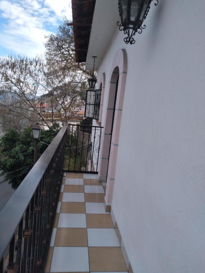 Hotel Las Palomas Taxco de Alarcon Exterior foto